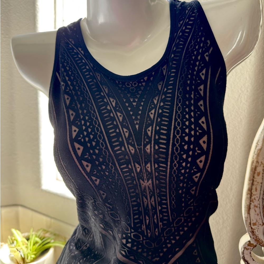 Black Patterned Sleeveless Top - image 2